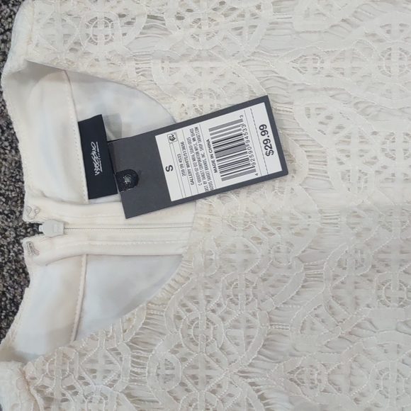 lacy dress - Picture 2 of 7